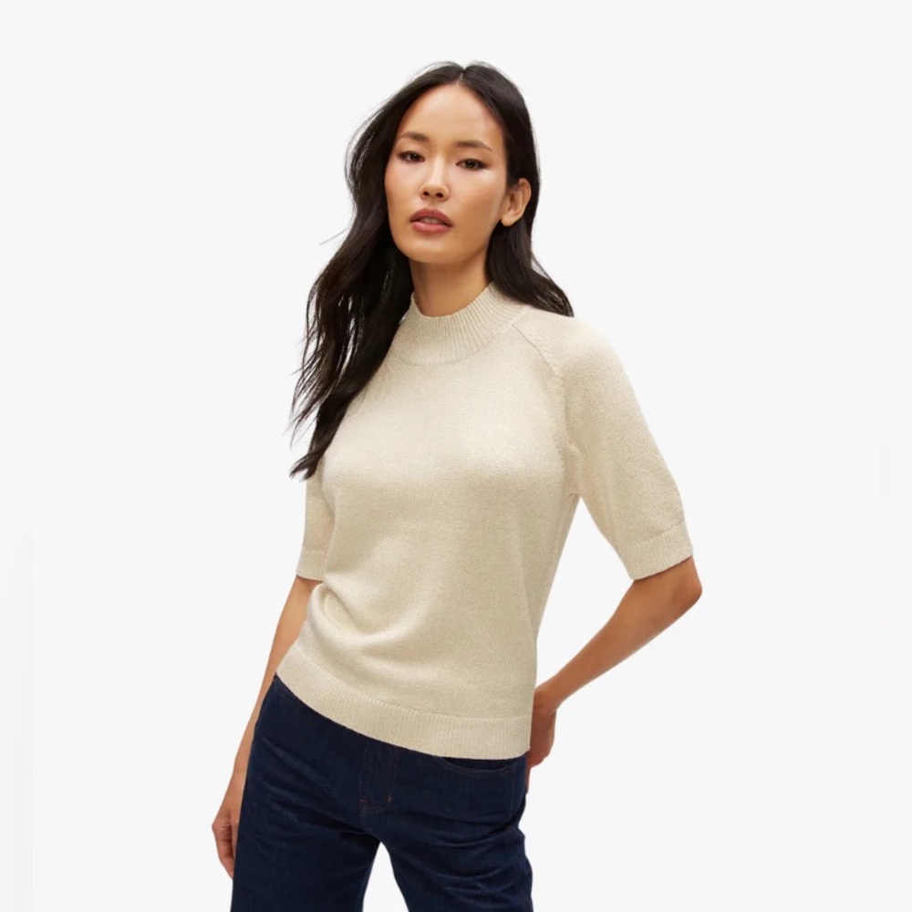 Michael Stars Sabel Metallic Gold Sweater Size Small SOLD OUT
Soft light weight